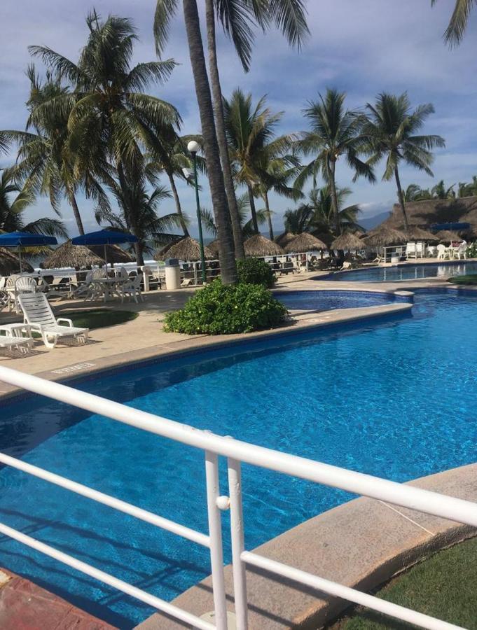 Marina Fiesta Aparthotel Nuevo Vallarta Exteriör bild